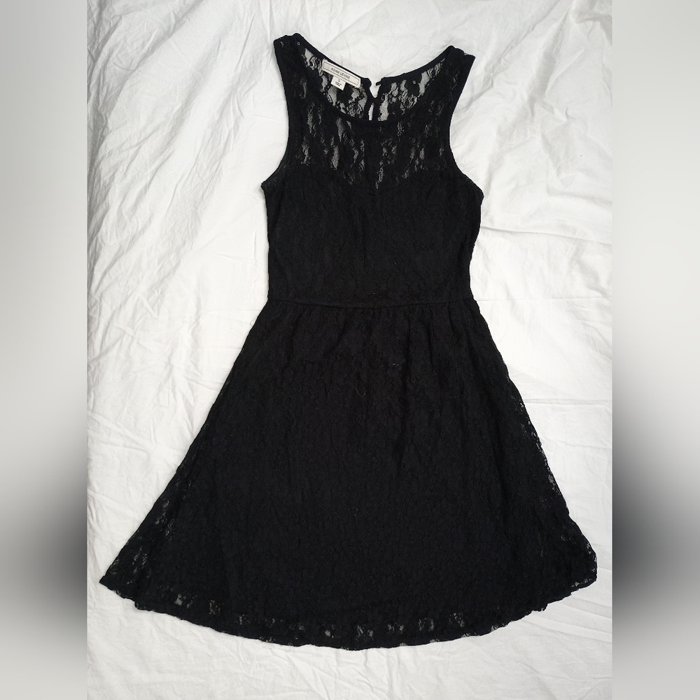 Black Lace Sleeveless Fit & Flare Dress